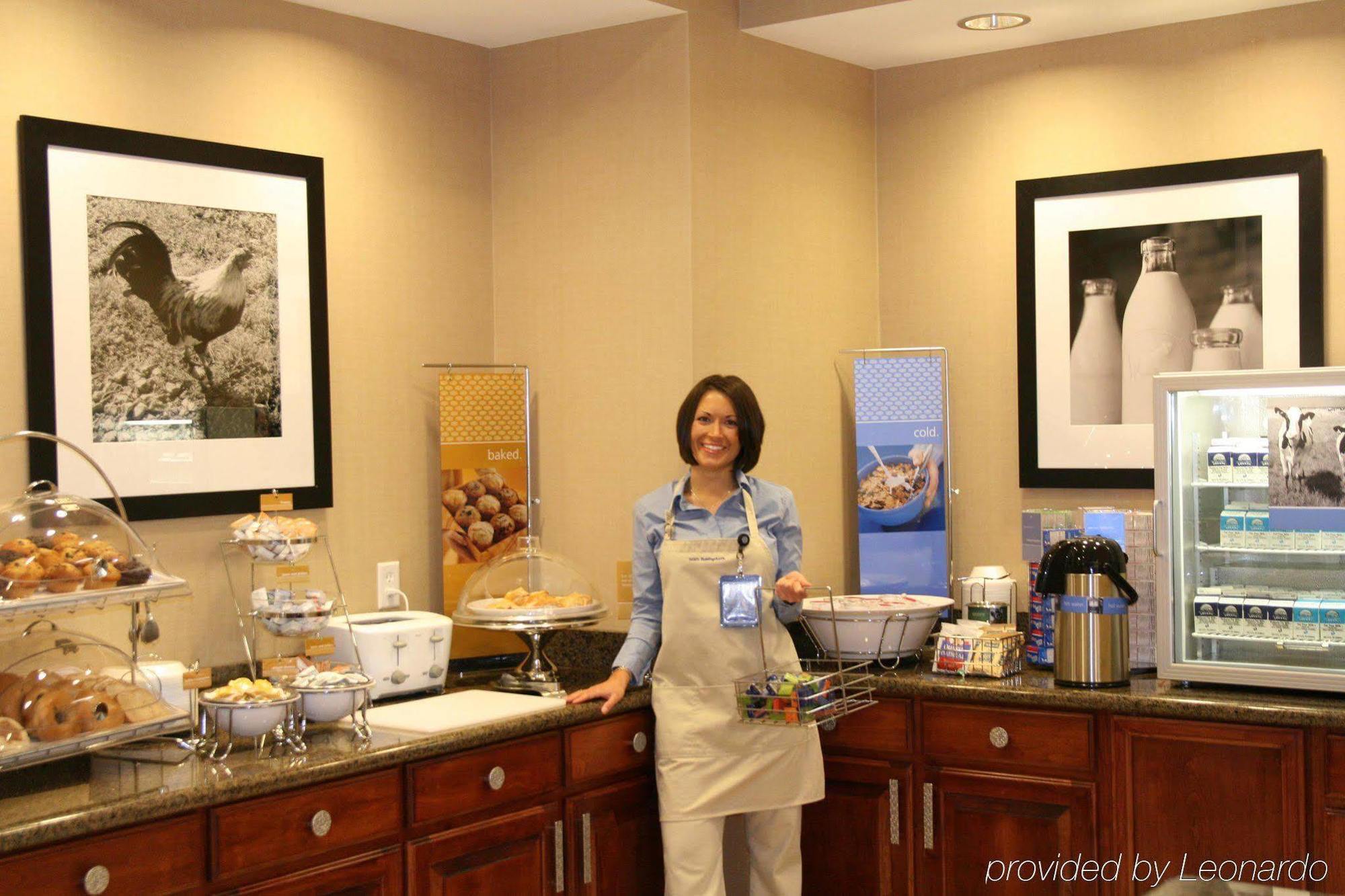 Hampton Inn & Suites Chesapeake-Battlefield Boulevard Restaurant foto